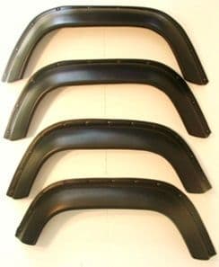 Defender Extra Wide (+50mm) Arch Kit in HDPE - Flanged Style x4