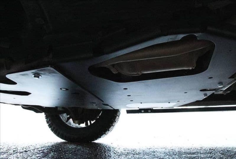 Discovery 5 Transmission Guard