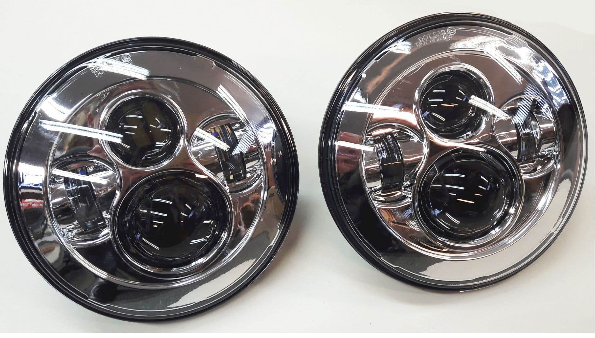 Pair BraveWAY 7" Round LED Projector Headlights With Halo DRL – Hi/Lo Beam For Jeep Wrangler, Chevy C10, Ford Econoline, And More