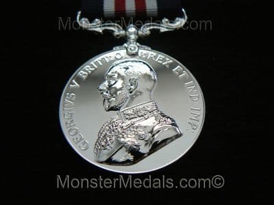FULL SIZE MILITARY MEDAL GV REPLACEMENT COPY