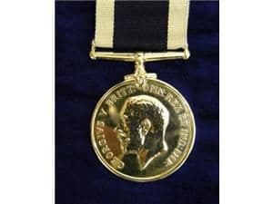 FULL SIZE NAVY LSGC MEDAL GEORGE V (COINAGE HEAD) 1931-36