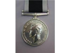 FULL SIZE NAVY LSGC MEDAL GEORGE VI