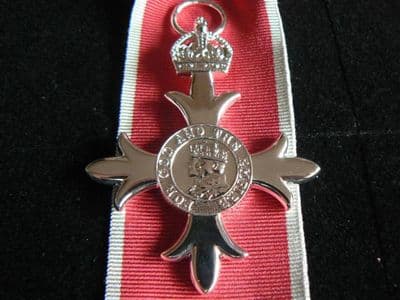 MEMBER OF THE BRITISH EMPIRE MEDAL M.B.E CIVILIAN FULL SIZE REPLACEMENT COPY