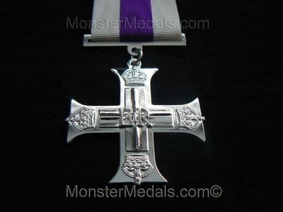 MILITARY CROSS FULL SIZE REPLACEMENT COPY MEDAL EIIR