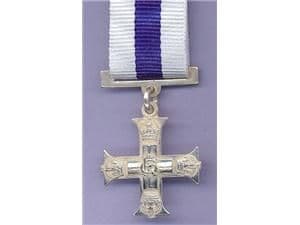 MINIATURE MILITARY CROSS GV