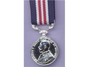 MINIATURE MILITARY MEDAL GV