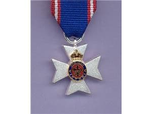 MINIATURE ROYAL VICTORIAN ORDER (MVO)