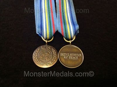 MINIATURE UNITED NATIONS CENTRAL AFRICAN REPUBLIC & CHAD MEDAL MINURCAT
