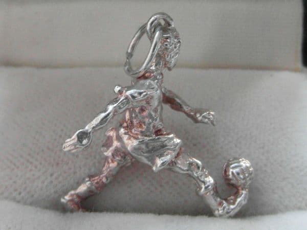 30M Sterling Silver old traditional footballer & football charm / pendant