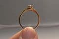 Q112 LADIES 18CT GOLD 1.00CT CLEAR BLUE SAPPHIRE SOLITAIRE RING SIZE M 1/2