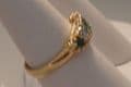 Q125 VINTAGE LADIES 18CT GOLD EMERALD AND 0.25CT DIAMOND CLUSTER RING SIZE M