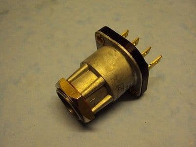 GENUINE LUCAS IGNITION SWITCH 30608 1967- 78  NORTON TRIUMPH BSA A65 T120 T140