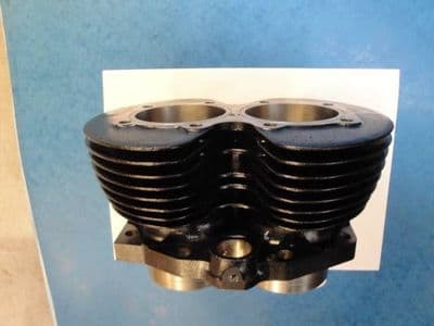 GENUINE TRIUMPH 650 CYLINDER BARREL 70-6304 1963-73  6T TR6 T120 BONNEVILLE