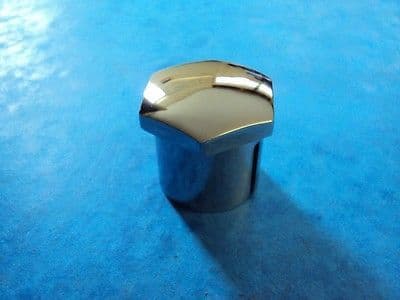 GENUINE TRIUMPH FORK STEM TOP NUT 97-2263 1969-73  TIGER100  T100R TR6 T120