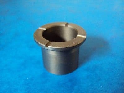 GENUINE TRIUMPH  GEAR CHANGE SPINDLE BUSH 5T T100 T120
