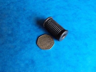GENUINE TRIUMPH MAINSTAND RUBBER  1968-83  T90 TIGER100 T120 T140 BONNEVILLE