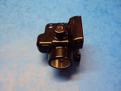 GENUINE TRIUMPH MASTER CYLINDER HOUSING 99-2753 T120 BONNEVILLE T140 T150 T160