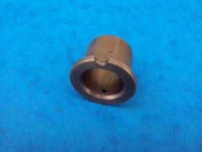 GENUINE TRIUMPH PRE UNIT LAYSHAFT BUSH T1367  5T T100 6T T120 SINTERED BRONZE
