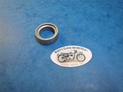 GENUINE TRIUMPH  REAR BRAKE SPRING SLEEVE 83-7015  1976-82  TR7 TIGER T140