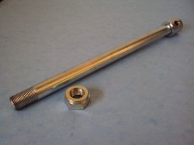 GENUINE TRIUMPH TR7 T140 1976 ON  REAR WHEEL SPINDLE WITH NUT PT NO 37-7113