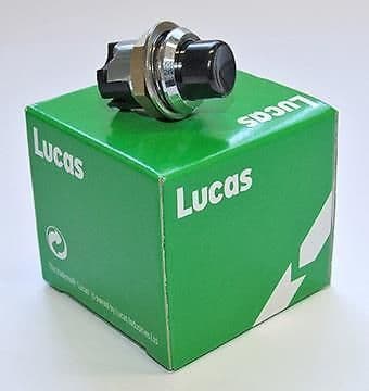 LUCAS MAGNETO CUT-OUT BUTTON  LU31071B  1950-62 T100 T110 T120 NACELLE FITTING