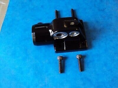 TRIUMPH FRONT MASTER CYLINDER HOUSING   60-7164  1979-83  TR7 T140E BONNEVILLE