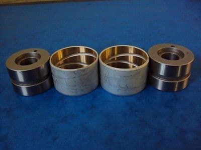 TRIUMPH SWINGING ARM  BUSH SET TR6 T120 BONNEVILLE T150 T160 TRIDENT 1963-75