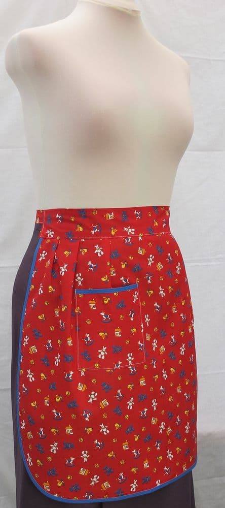 S015 DBX -LADIES APRON - SQUARE POCKET CLICK HALF APRONS