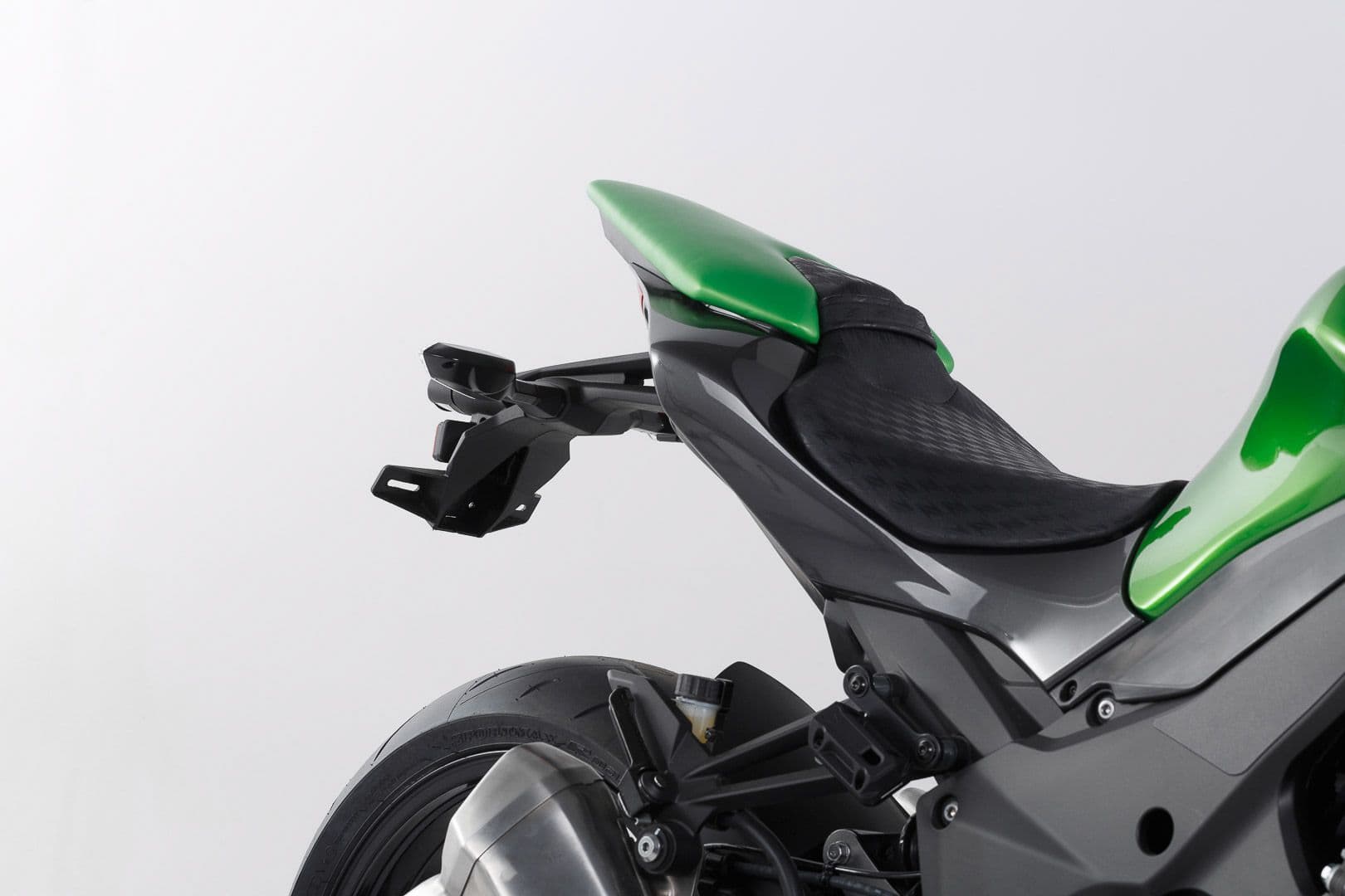 you様 Triumph Street Triple 765 RS 2017-20 Titanium chain Axle
