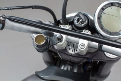 Cigarette lighter socket bracket M10 For handlebar mount with M10 screw. EMA.00.107.12400