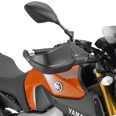 Givi Handguards Yamaha MT-07 MT-09 HP2115