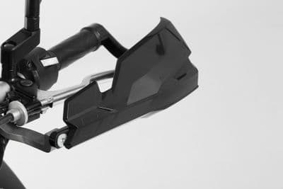 KOBRA Handguard Kit Black. Yamaha MT-09 (13-) / XSR 700 (16-). HPR.00.220.21800/B