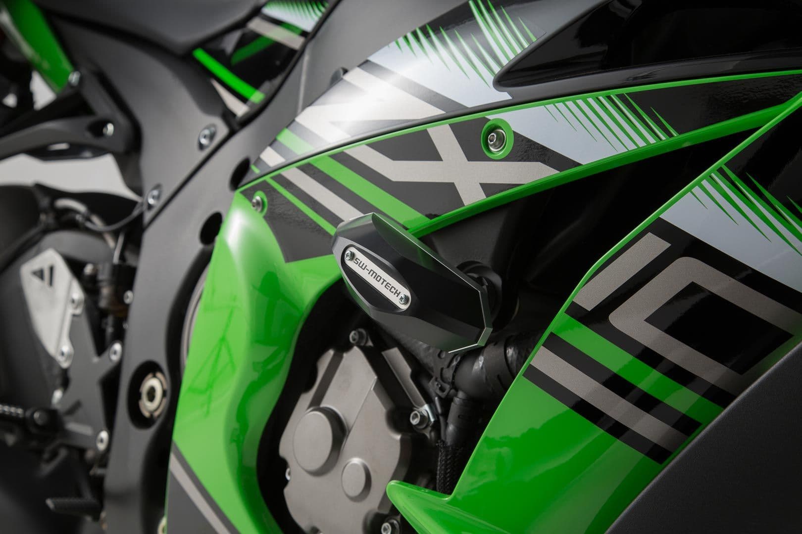 みんと Slider set for frame Black Kawasaki Ninja ZX-10R 10- STP 08 590
