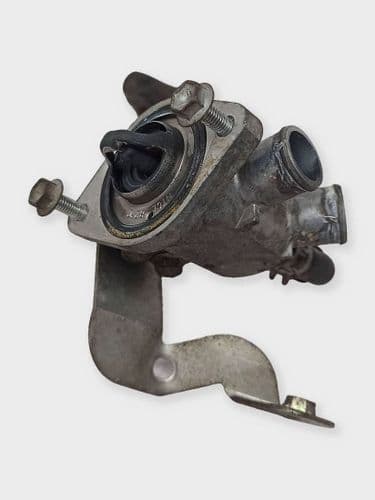Cuerpo Termostato Suzuki Gsf Bandit S 650 2007