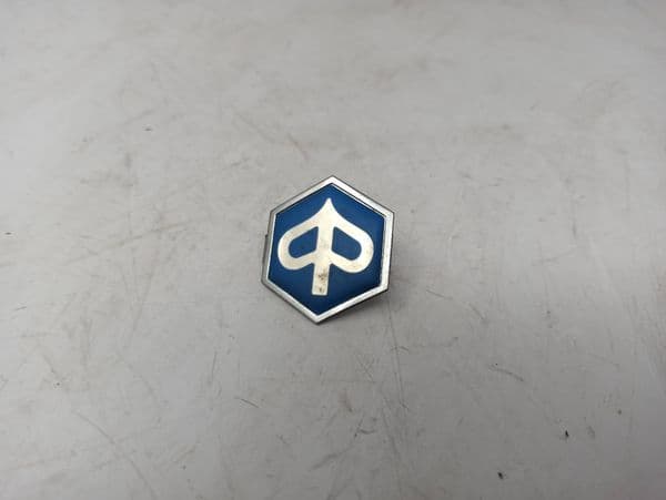 Emblema Marca Piaggio Liberty 125 2004 - 2009 - Tienda