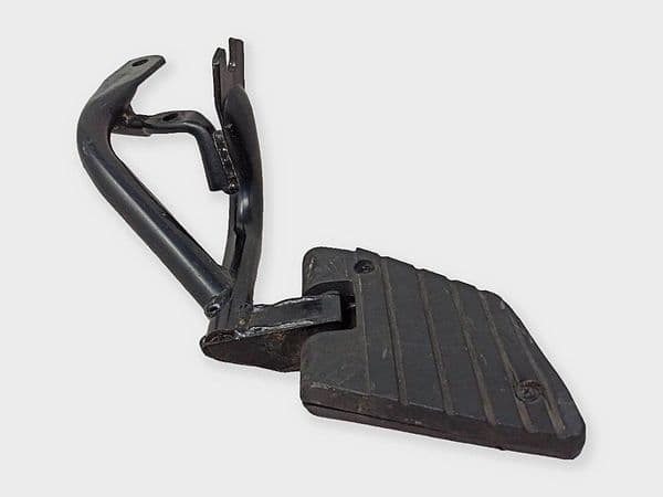 Estribera Derecha Trasera Y Soporte Kymco People S 125 2005 - 2016