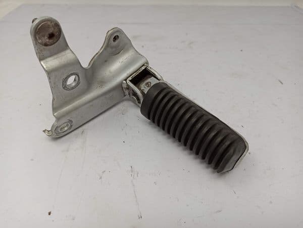 Estribera Izquierda Con Soporte Yamaha Tmax 500 2001 - 2003
