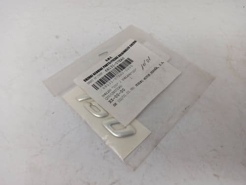 Pegatina Emblema Lateral Suzuki Burgman 150 2001 - 2006