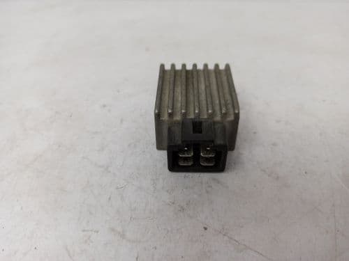Regulador Peugeot Elyseo 50 100, Elystar 50, Speedfight 100 (97-01), Speedfight 1/2 50