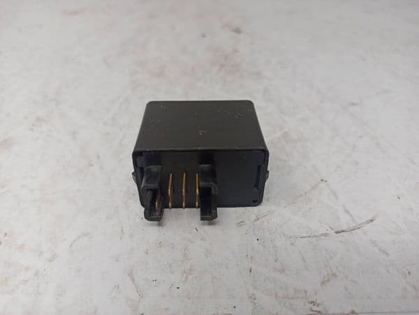 Relé Suzuki Burgman 400 1998 - 2002 - Recambio moto