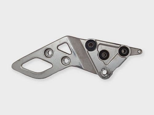 Soporte Estribera Delantera Derecha Suzuki Gsf Bandit S 650 2007