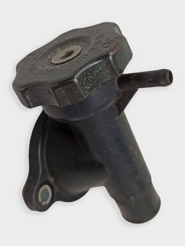 Tapón Radiador Con Soporte Suzuki Gsf Bandit 400
