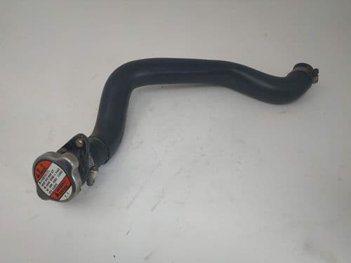 Tapón Radiador Con Tubería Suzuki Burgman 250 03-06, 400 03-05