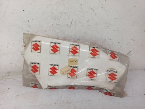 Tapa Lateral Derecha Blanca Suzuki Maxi 50 (1992)