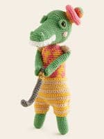 Book: Sirdar Happy Cotton Book 18 - Sporting Animals