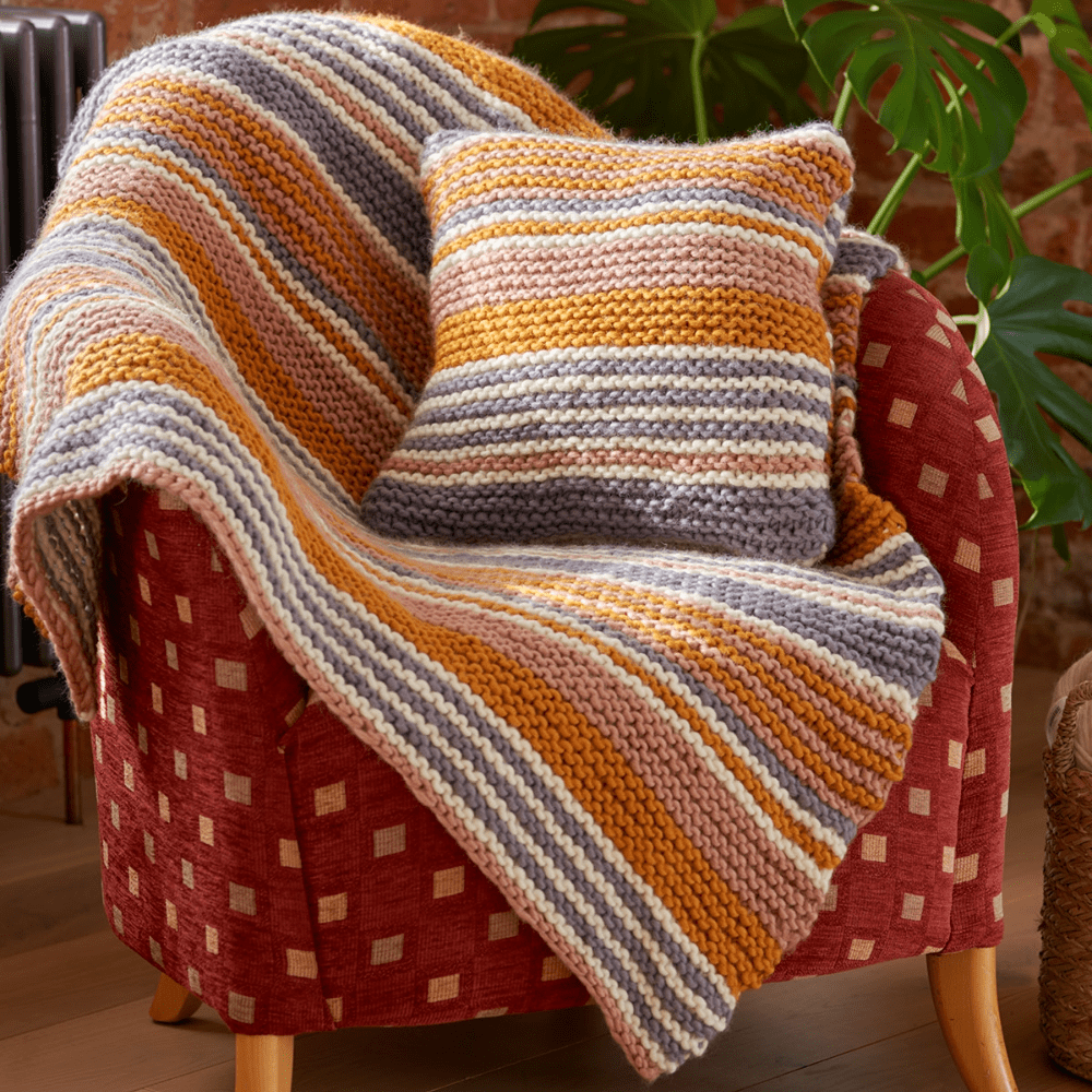 Book WYS Retreat Super Chunky Roving - Knit Flow Grow Pattern Book 10 ...