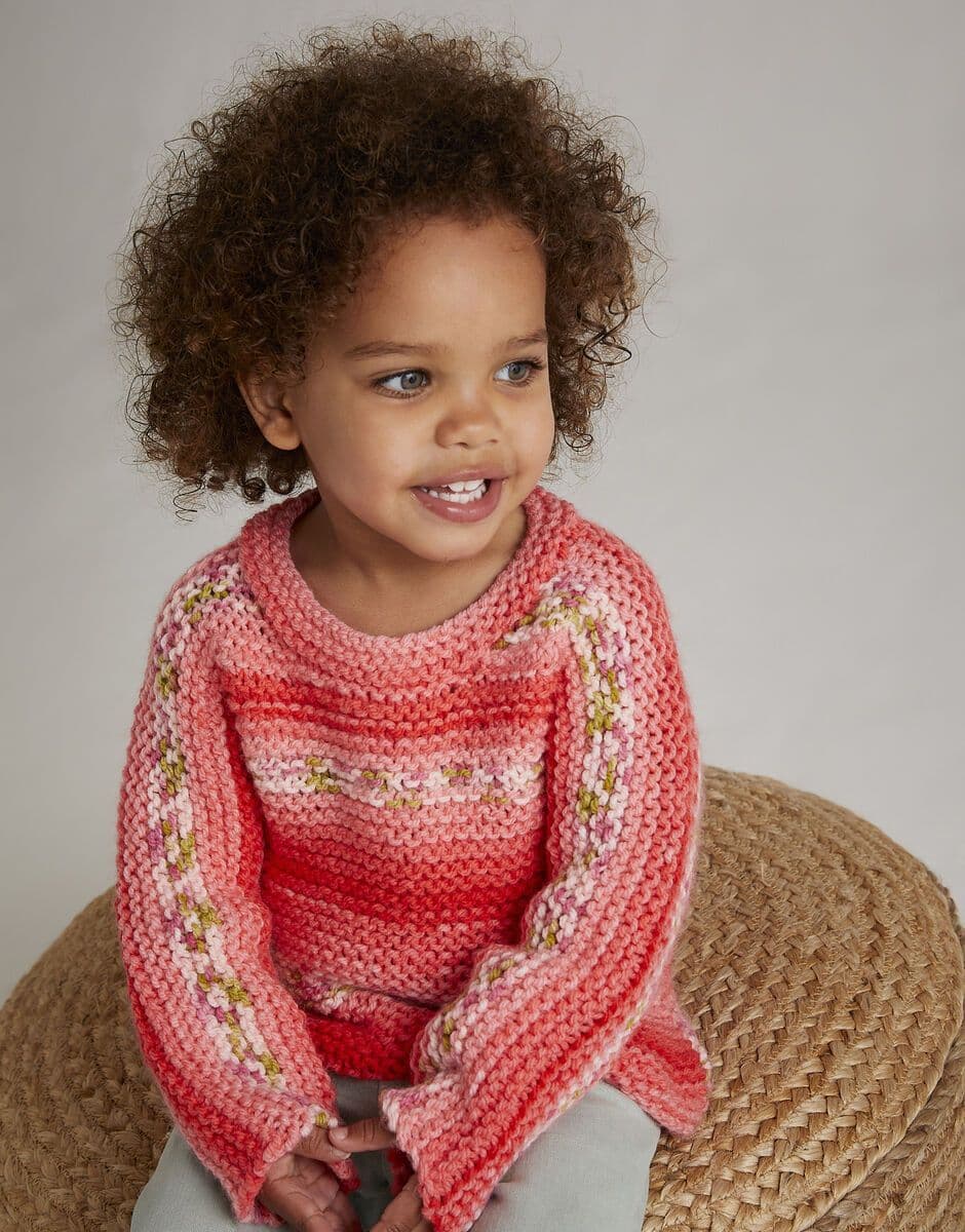 Hayfield Girls Sweater Knitting Pattern in Blossom Chunky 5573