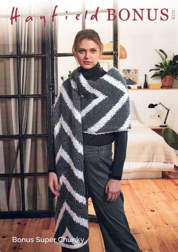 Hayfield Ladies Wrap Knitting Pattern in Bonus Super Chunky (8212)