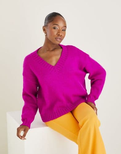 Hayfield Sweater Knitting Pattern in Bonus DK (10596)
