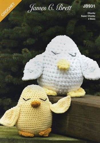 James C Brett Chicks Toys Crochet Pattern in Flutterby Chunky & Huggable Super Chunky (JB931)